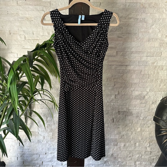 B slim Black White Polka Dot Slimming Stretchy Midi Dress Size Petite Small - Picture 1 of 8